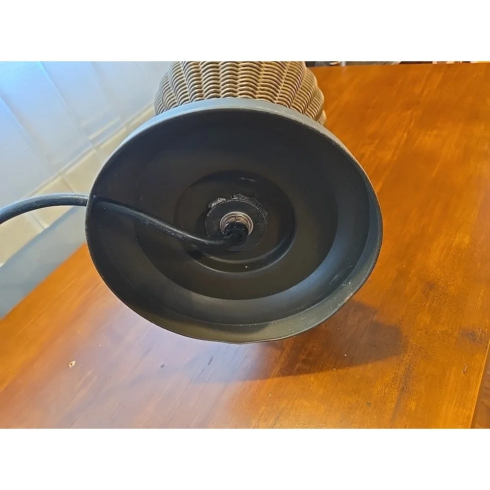 The Unbranded Brand this lamp
